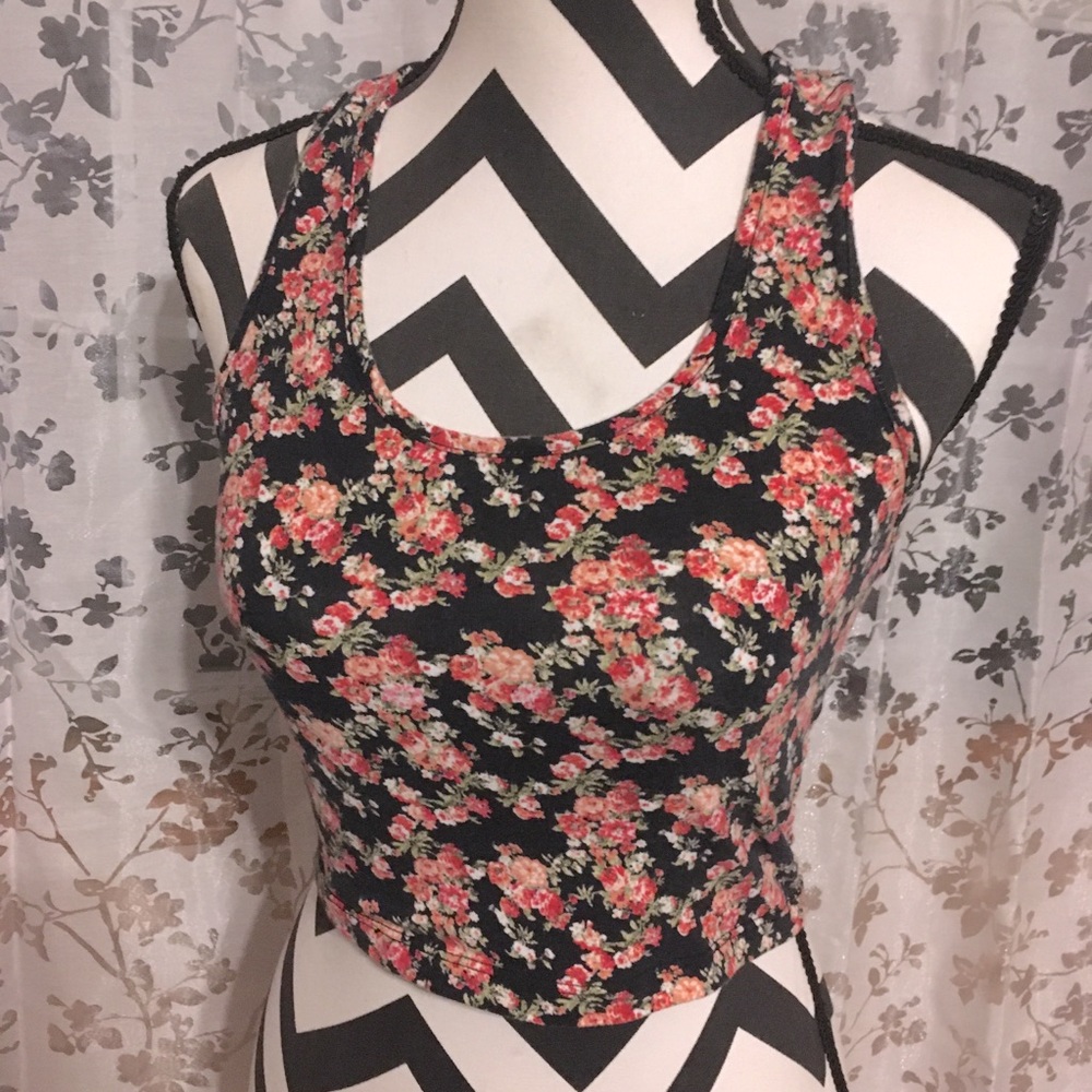 Black Floral Crop Tank